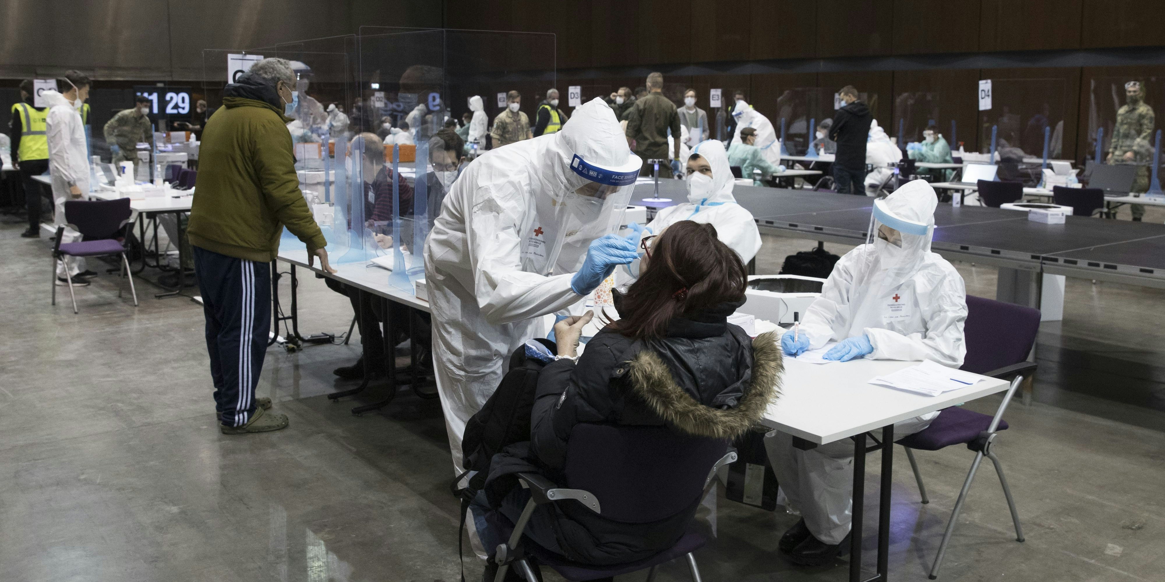 Wer bei der Impfpflicht auf seinen Antikörper-Nachweis setzt, könnte bald eine böse Überraschugn erleben.