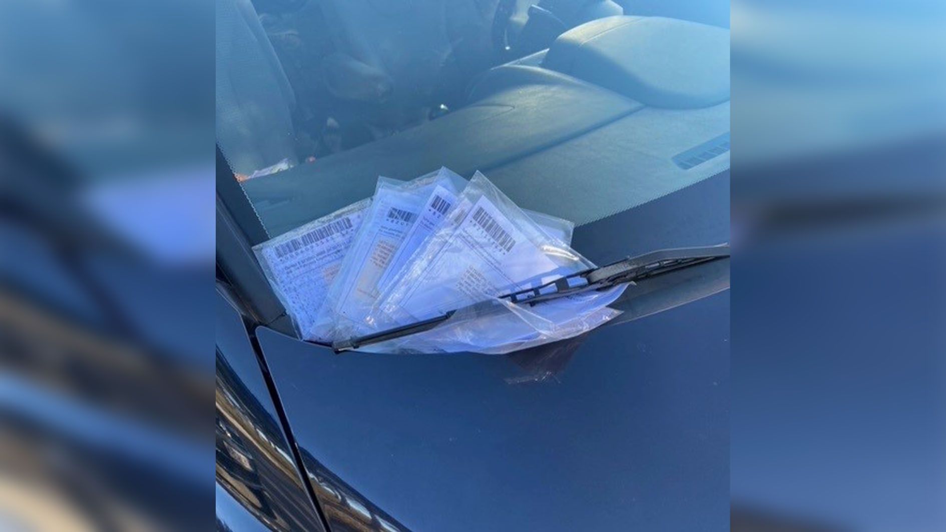 Da war wohl jemand länger nicht mehr bei seinem Pkw...