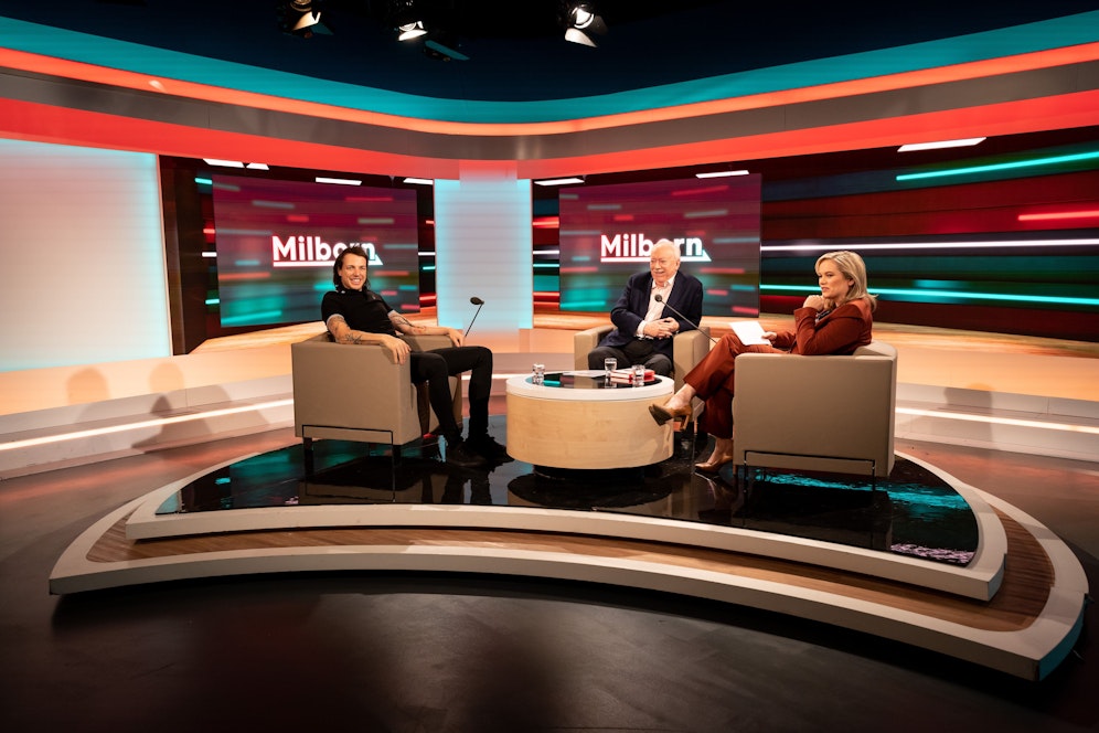 Ex-Bürgermeister Häupl und Marco Pogo (Bierpartei) bei PULS 24