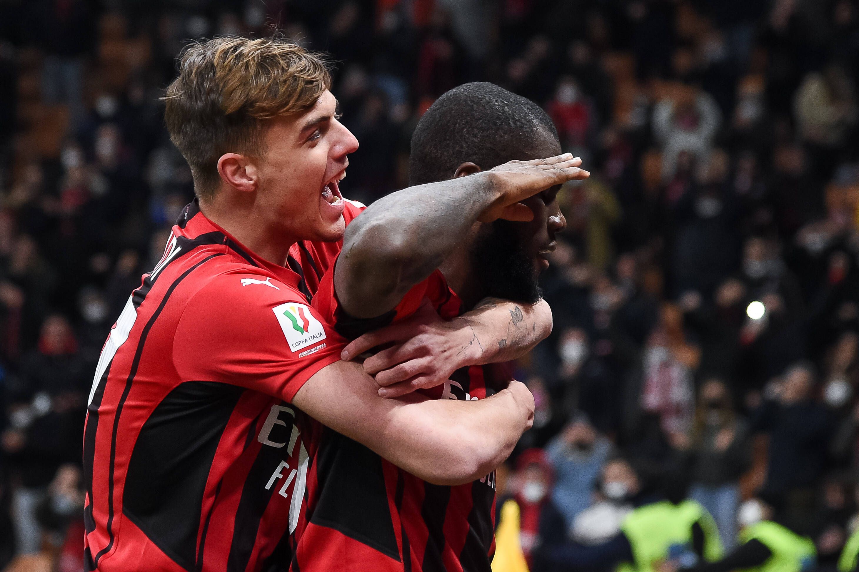 Milan jubelt gegen Lazio