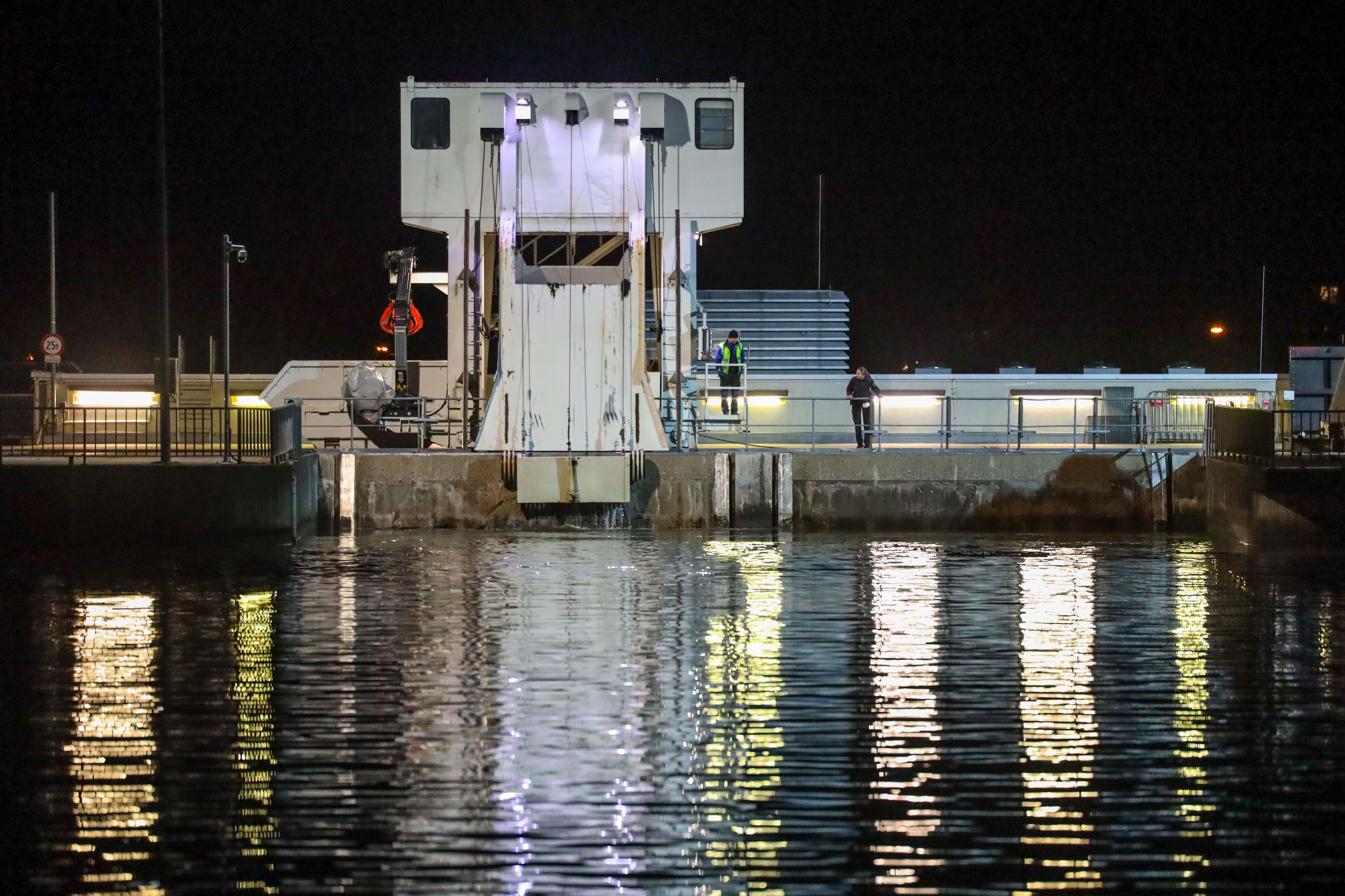 Im Rechen des Kraftwerks Ebelsberg wurde die Leiche des Wieners (33) gefunden.