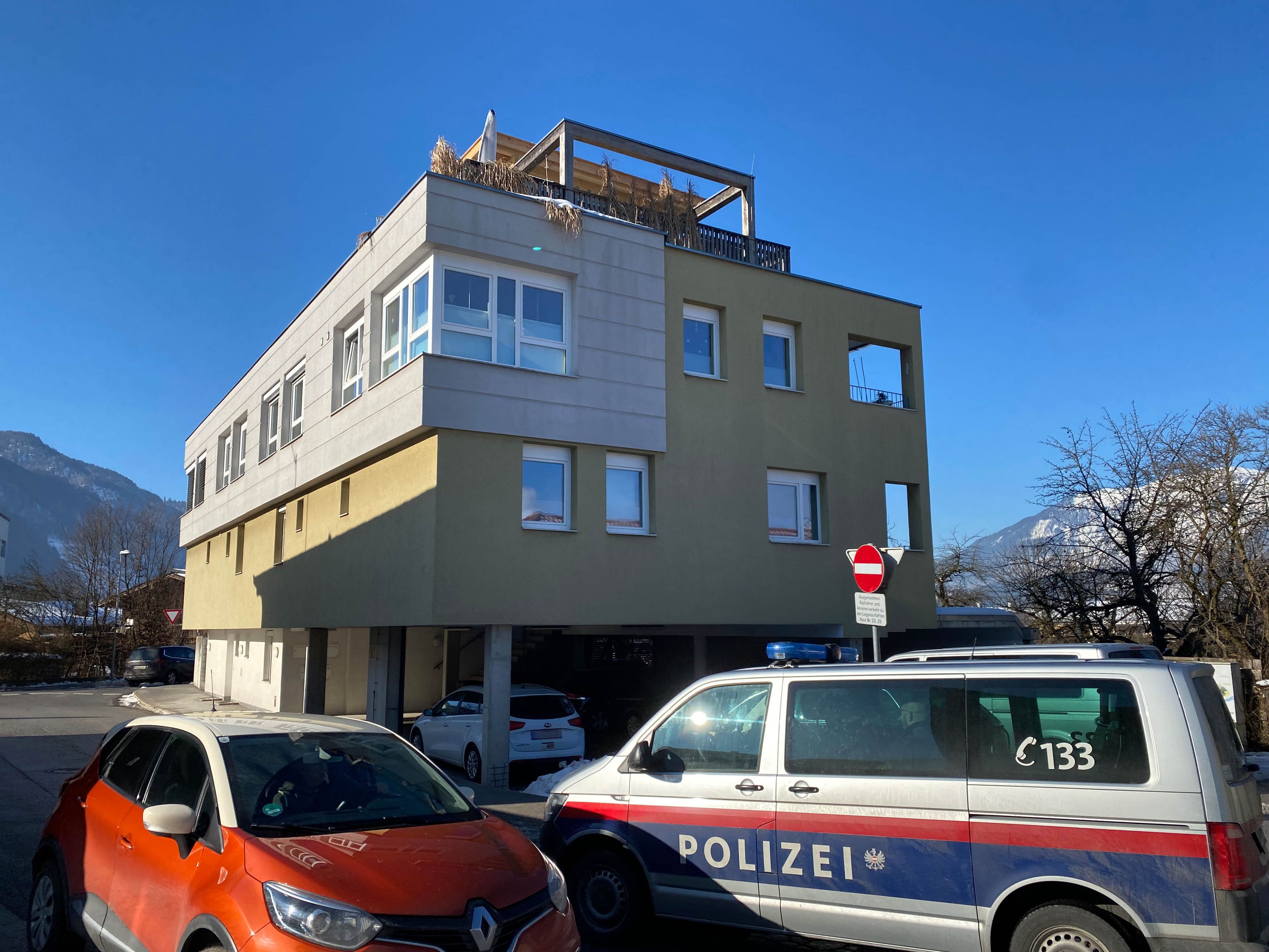 Die Polizei rückte aus und nahm den Mann fest.