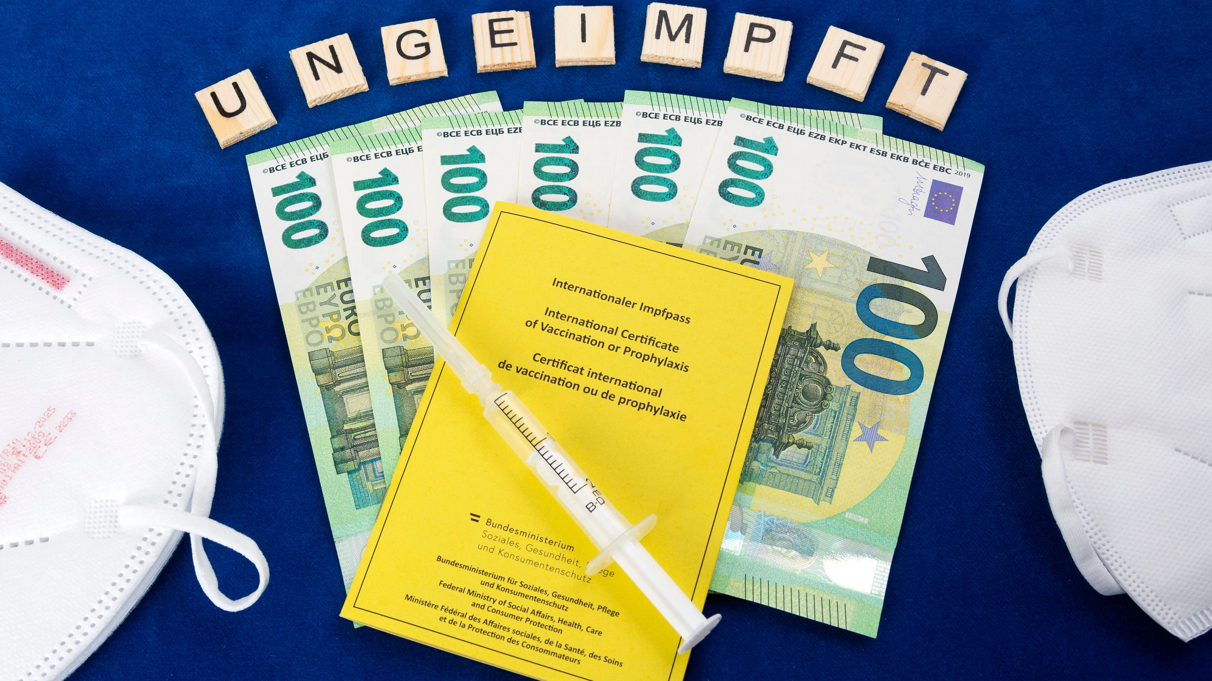 Für 600 Euro werden allfällige Impfpflicht-Strafen angefochten.