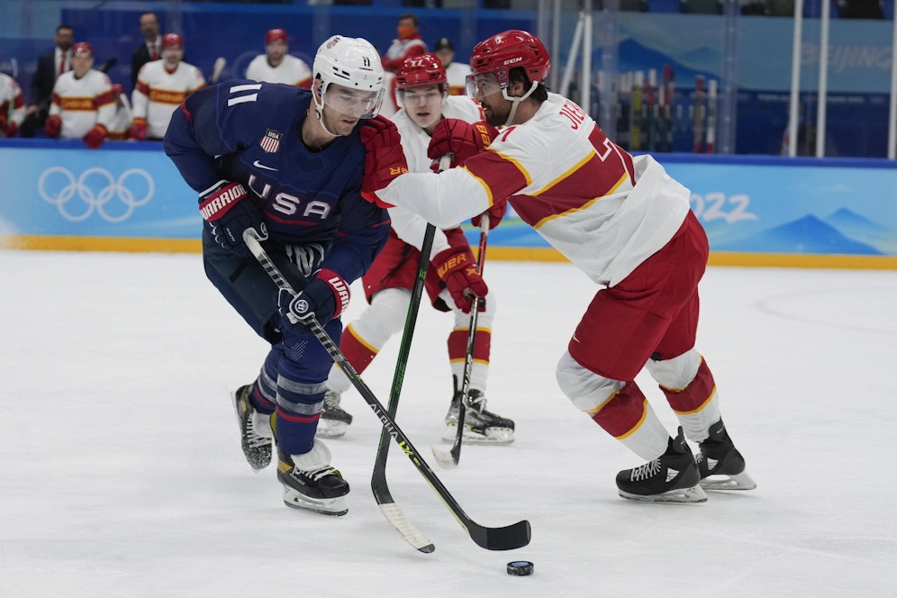 Kailiaosi Jieke, früherer Jake Chelios, im Einsatz gegen die USA.