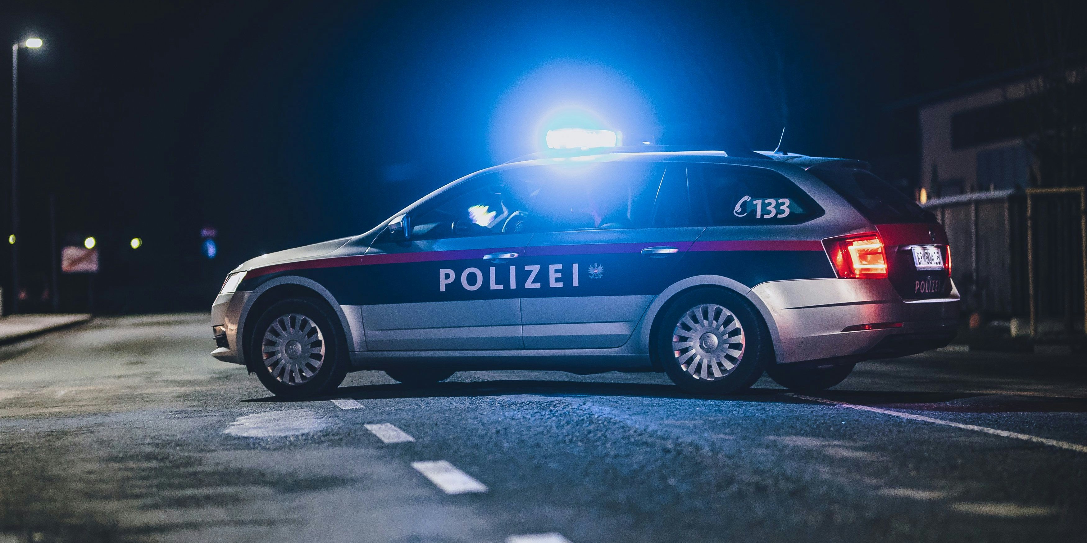 Im Tiroler Kirchbichl musste die Polizei zu einer wilden Auseinandersetzung ausrücken. (Symbolbild)