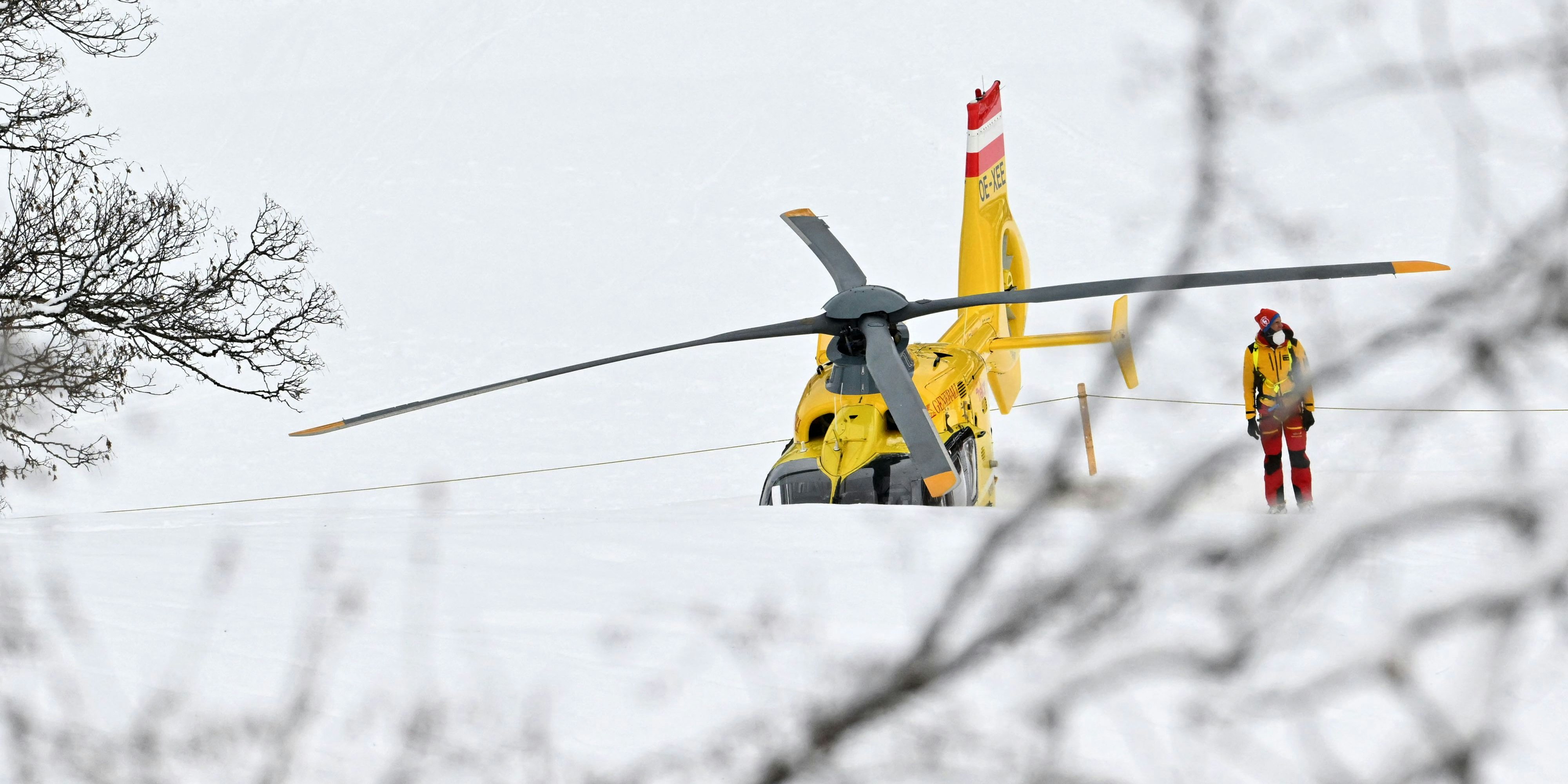 Der Rettungshubschrauber muss dieser Tage oft ausrücken. Diesmal gibt es vier Verletzte in Sölden.