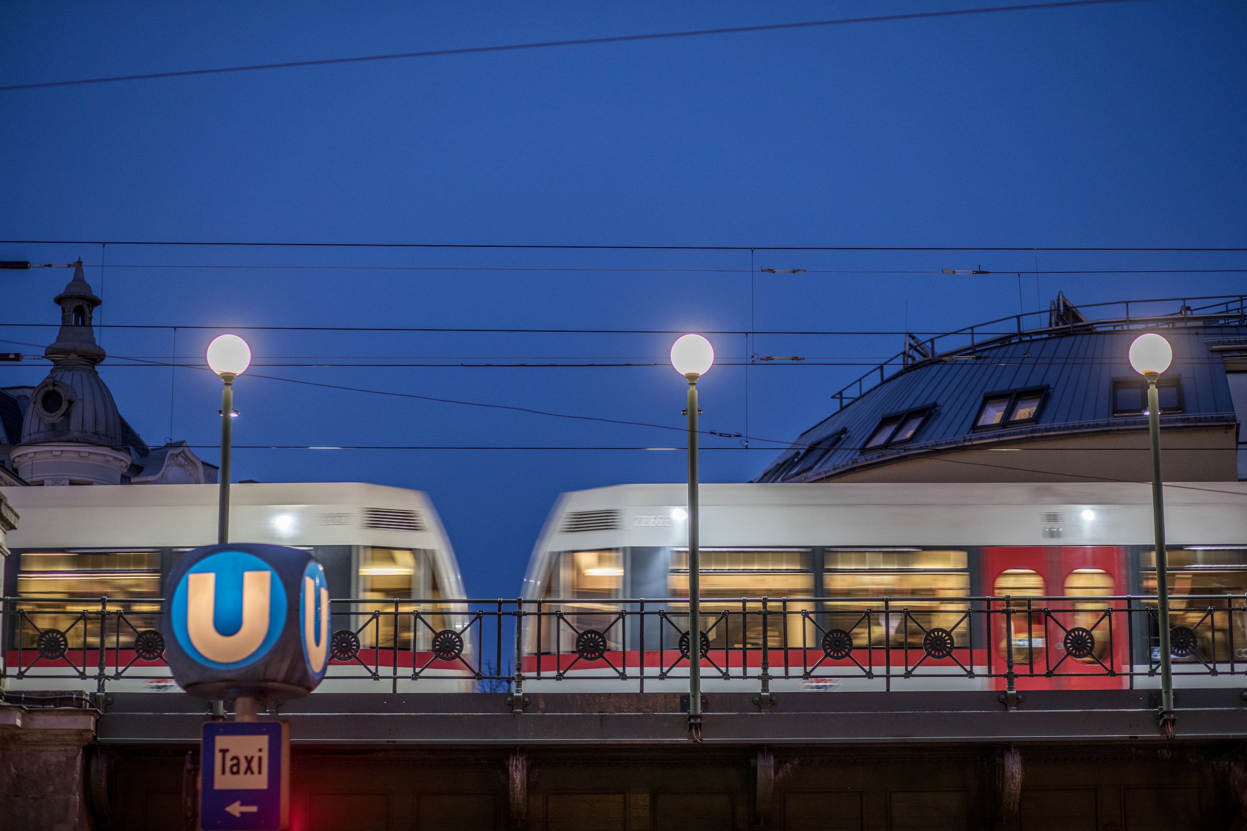 Ein Betrunkener rastete in der U-Bahn aus (Symbolbild).