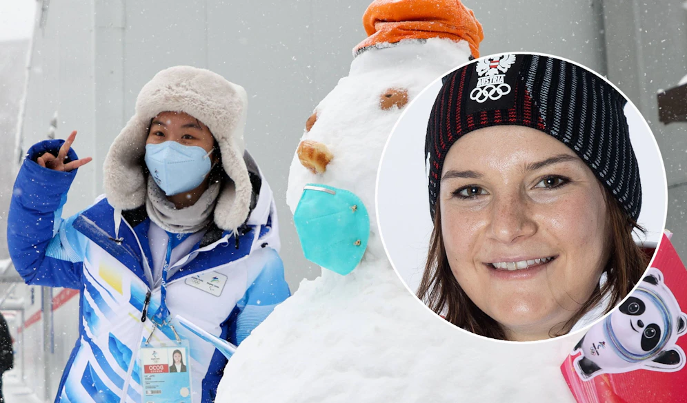 Ramona Siebenhofer (r.) über Schneefall bei Olympia