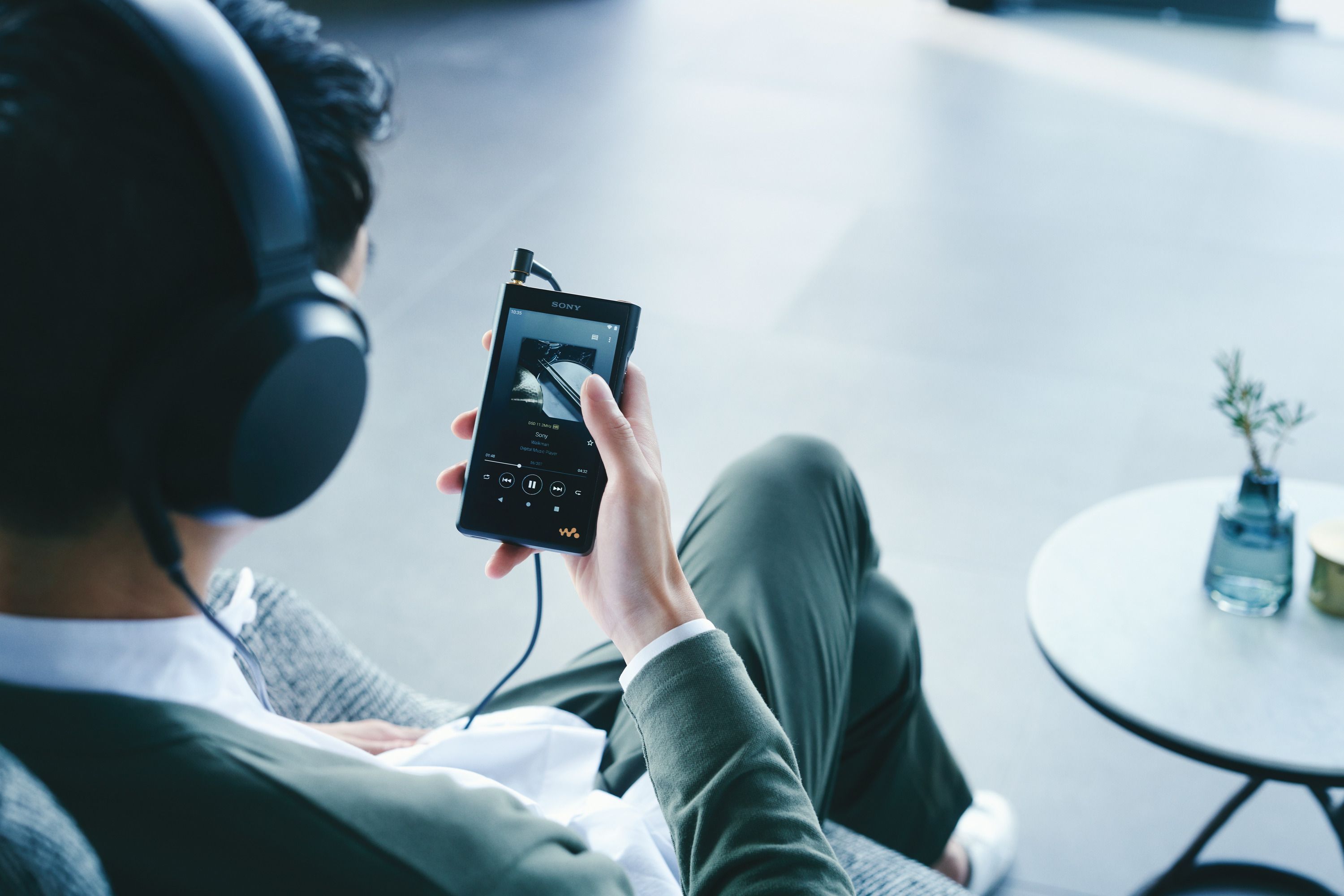 Sony präsentiert zwei neue Premium-Musikplayer aus der Walkman Signature-Serie.