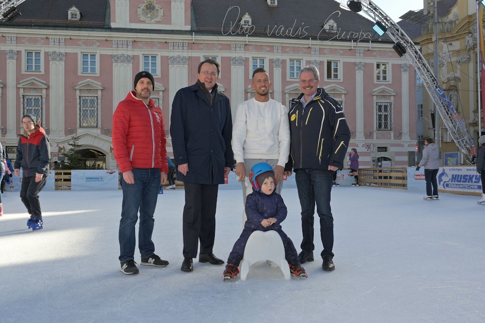 Bürgermeister Stadler und Landesrat Wilfing beim Eiszauber