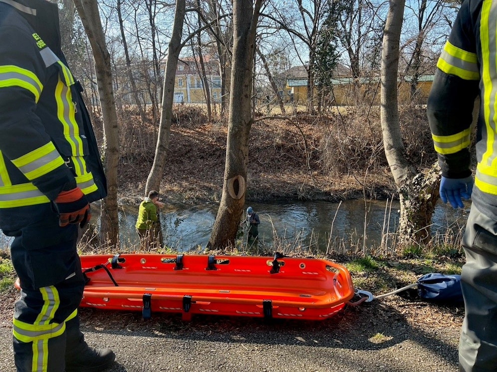 Toter aus der Triesting geborgen