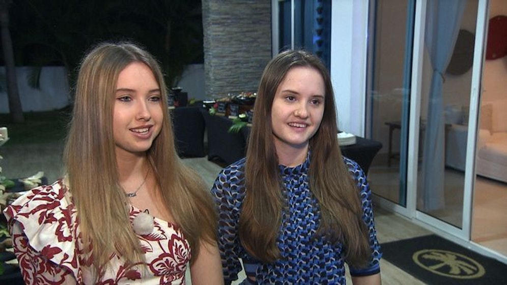 Shania und Davina Geiss haben Stress mit Papa Robert.