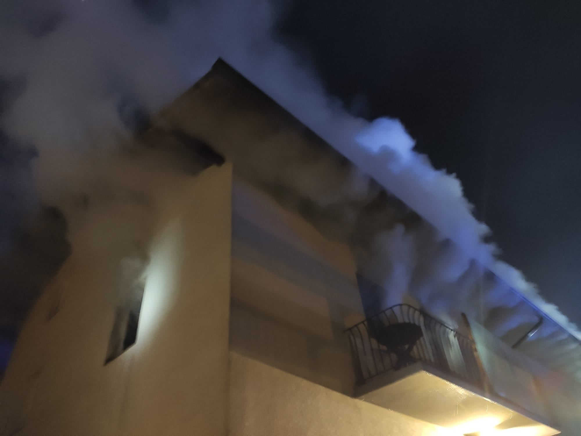 Eine brennende Kerze sorgte im steirischen Hafendorf für einen Wohnungsbrand.