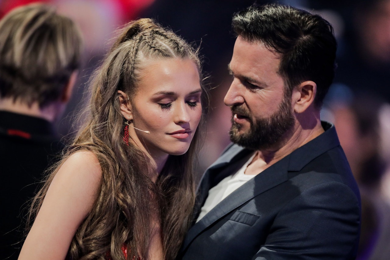 Heute.at - Laura Müller (21) bettelt ihre Fans auf OnlyFans an