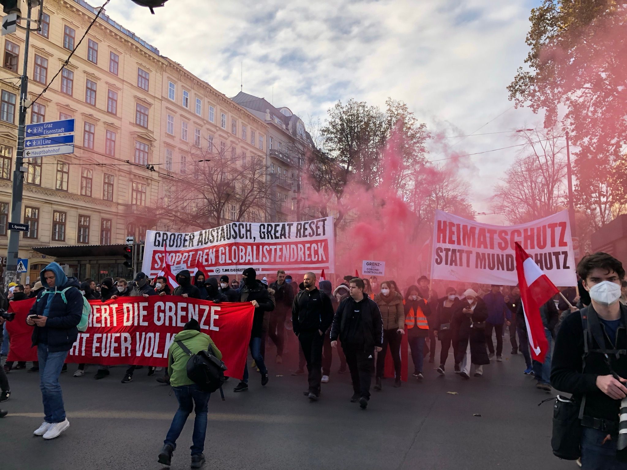 Die Corona-Proteste führten zu einem starken Anstieg der Anzeigen nach dem Verbotsgesetz.