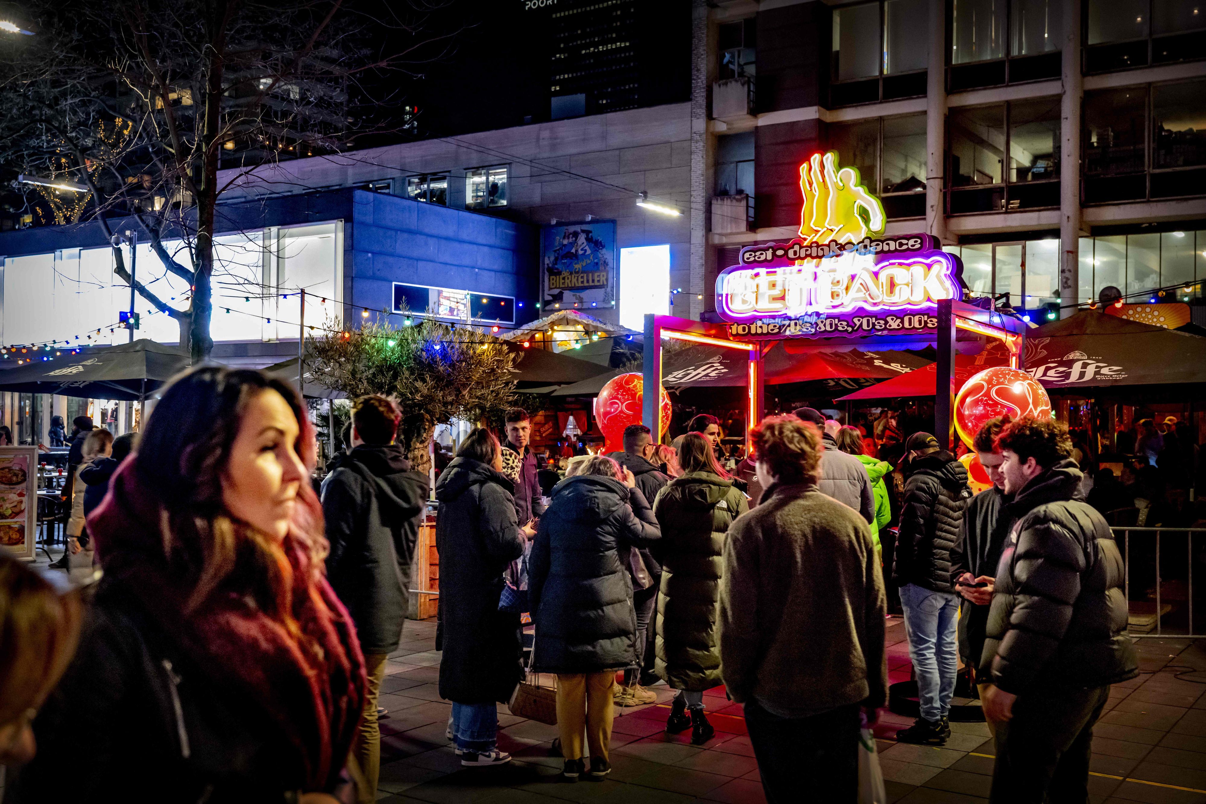 Ab Freitag dürfen Nachtclubs und Bars wieder bis ein Uhr nachts öffnen.