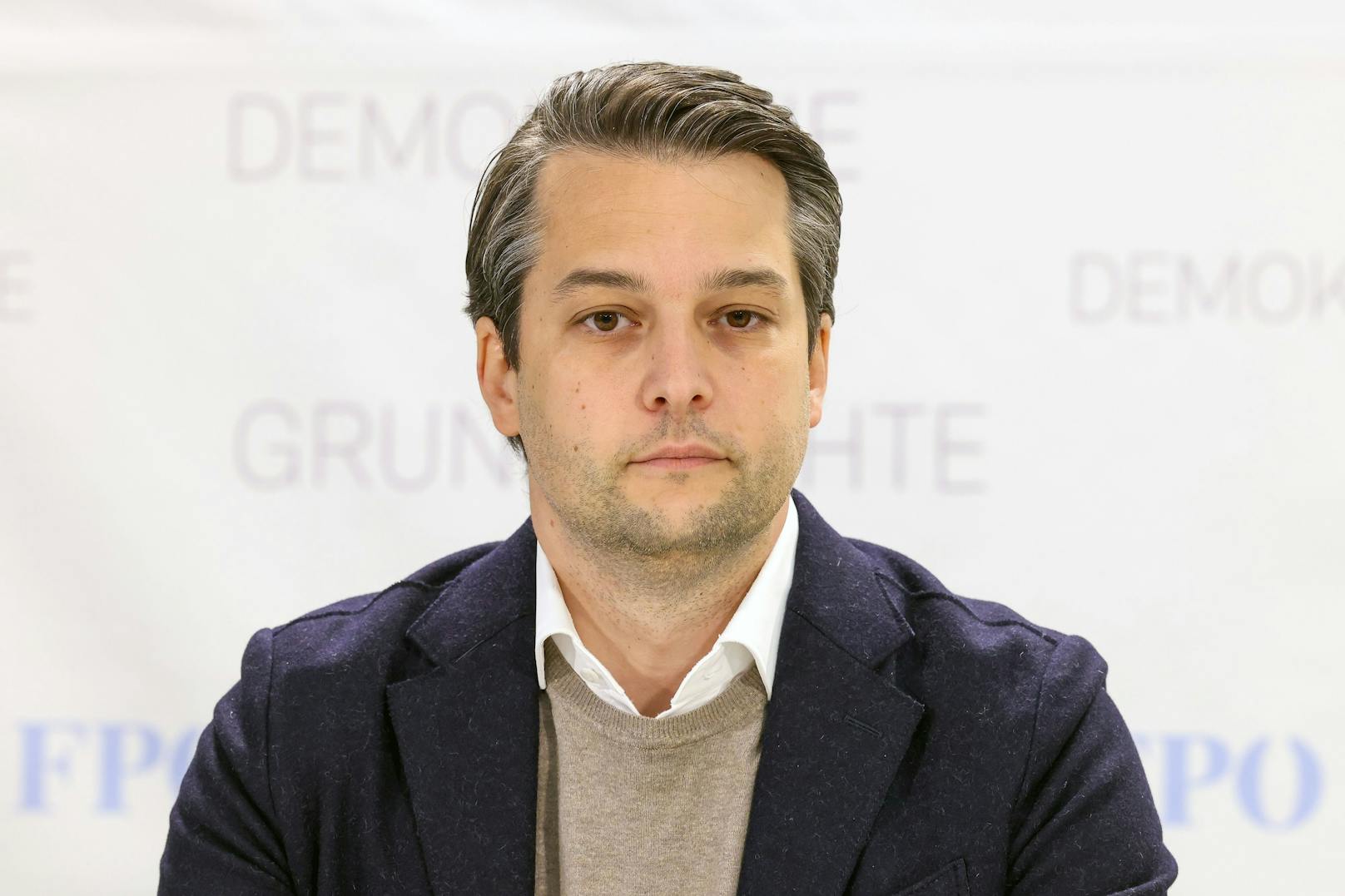 FP-Landeschef Dominik Nepp ist empört über die Ernennung Böhmermanns als ORF-Kommentator.