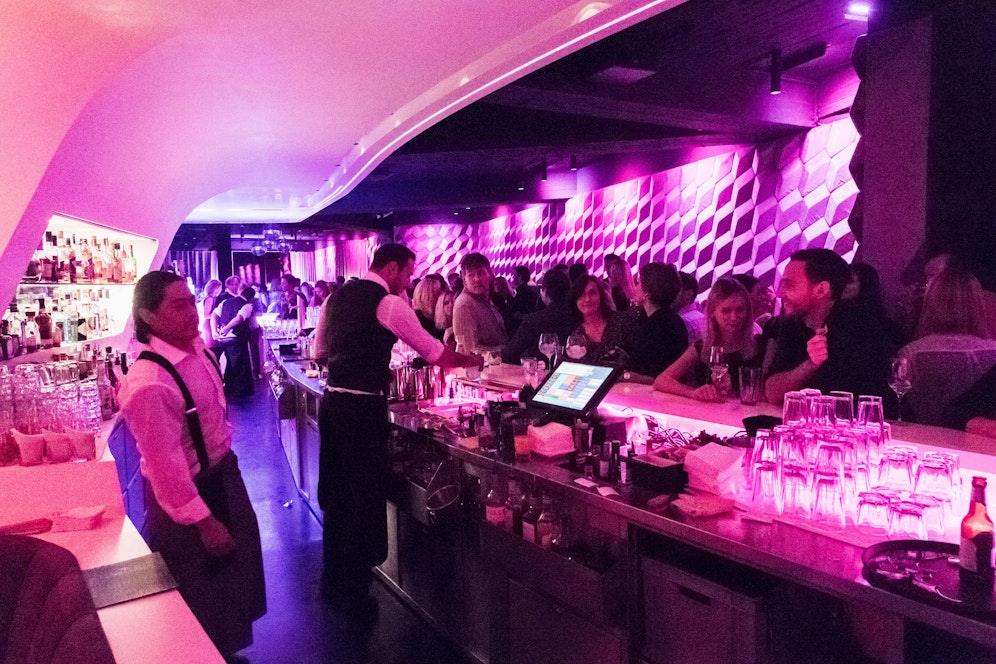 Keine Personenbeschränkungen, kein 3G, keine Sperrstunde: Die Nachtgastro darf wieder öffnen.