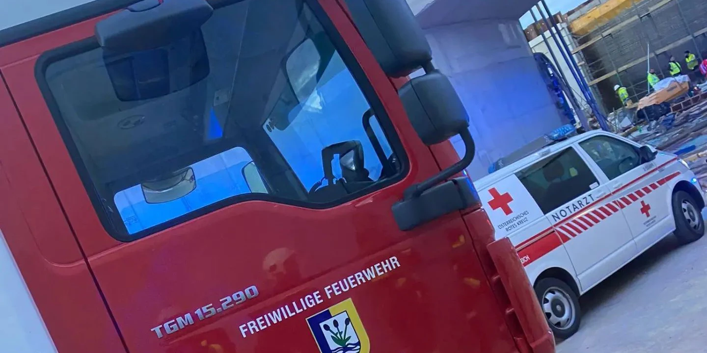 Die Einsatzkräfte vor Ort.