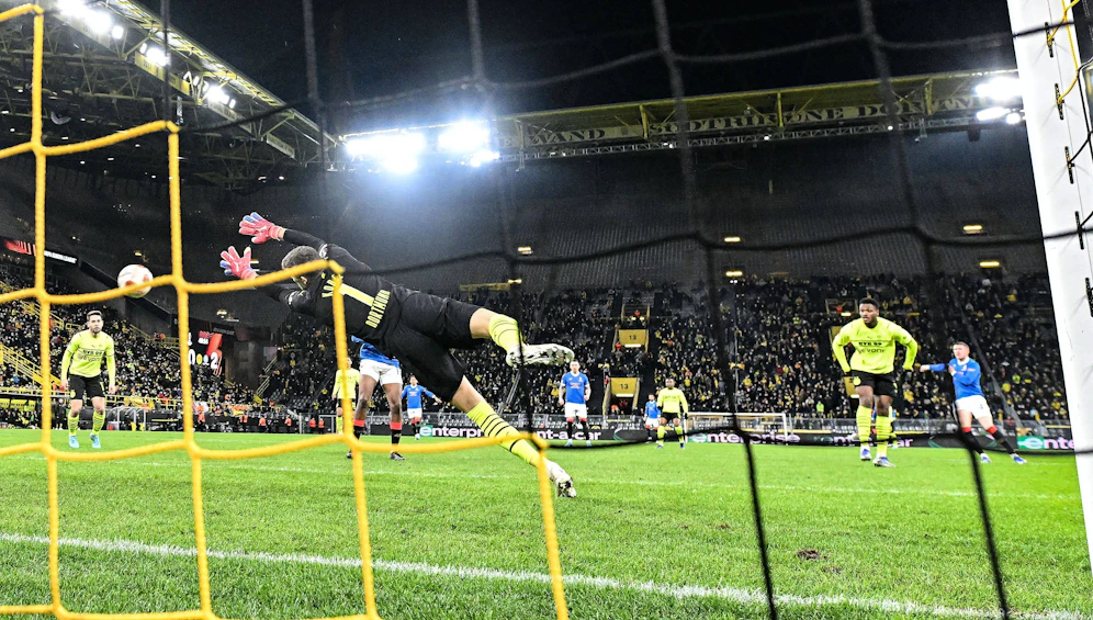 Dortmund verlor gegen die Rangers mit 2:4.