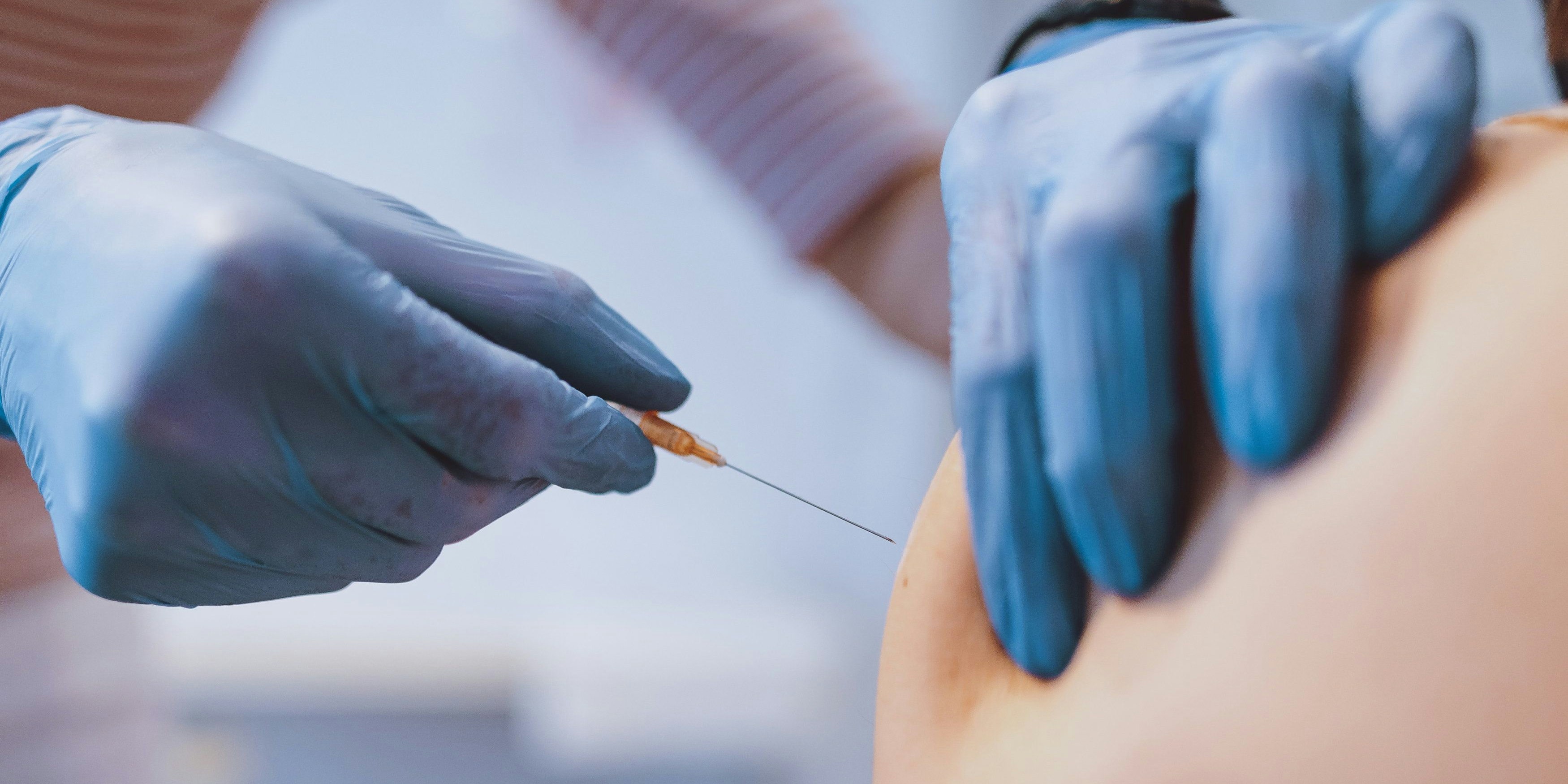 61 Prozent sind sehr oder eher für eine Impfpflicht. Das hat eine aktuelle Umfrage ergeben. (Symbolbild)