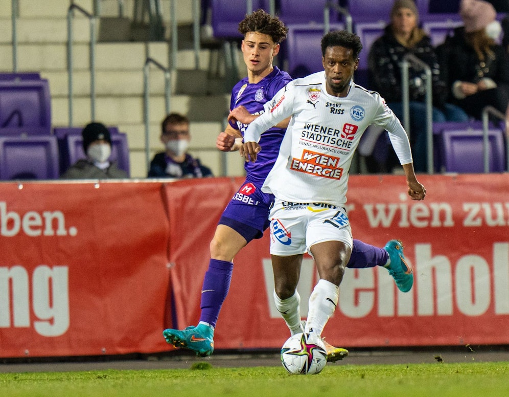 Der FAC schlägt die Young Violets.