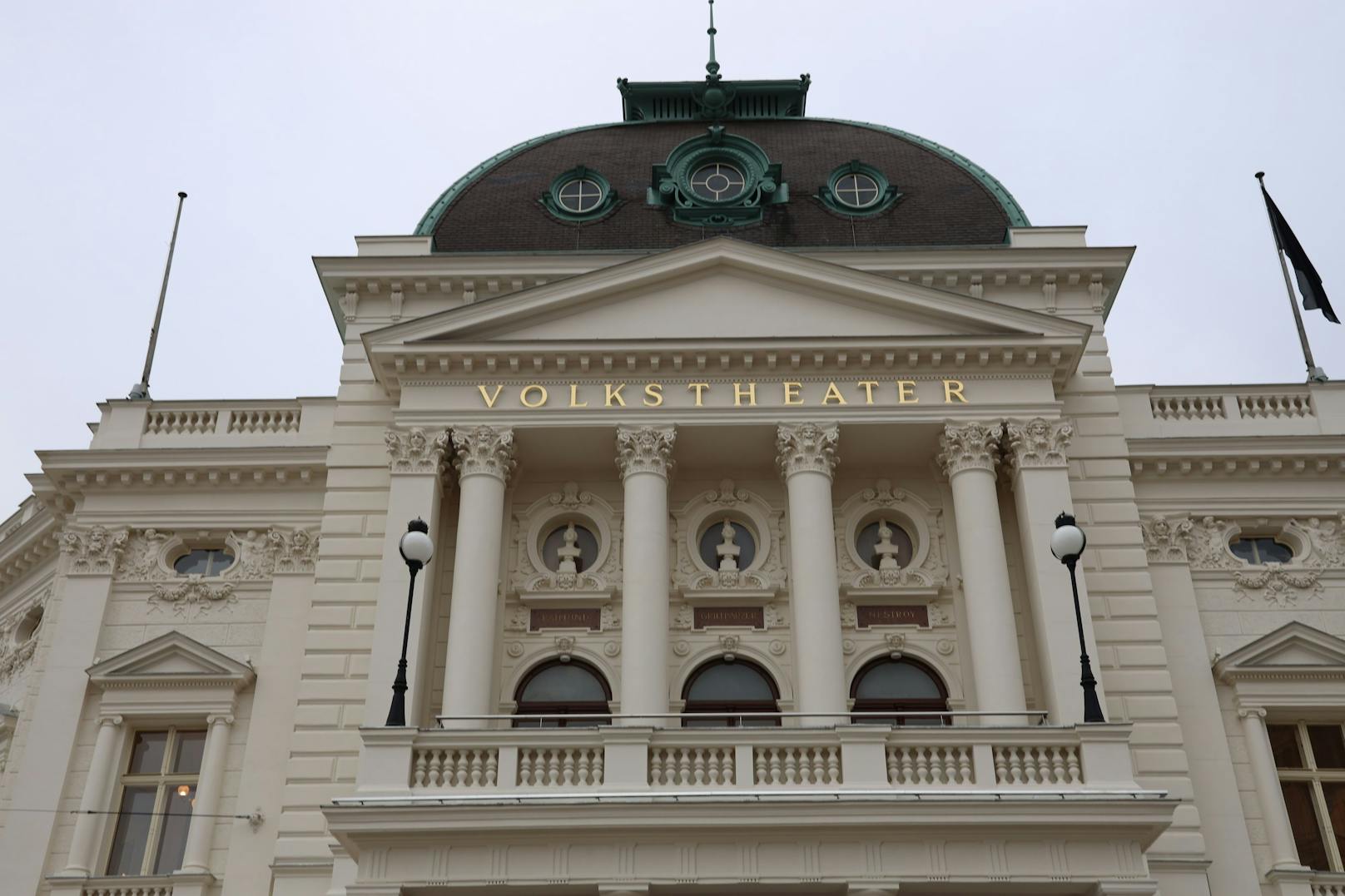 Das Wiener Volkstheater lässt Klimaschutzaktivisten zu Wort kommen.&nbsp;Die erste Veranstaltung findet am 11. März in der "Roten Bar" statt.