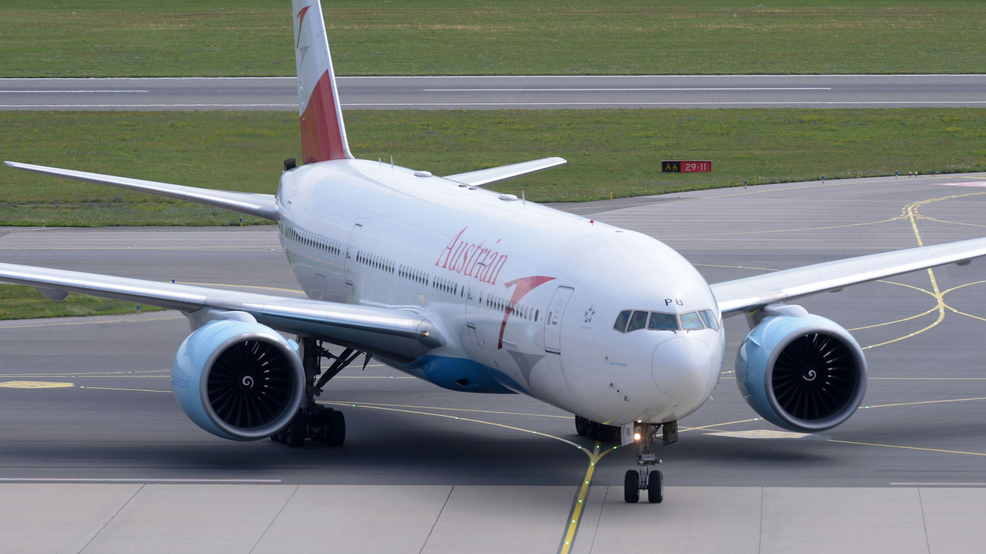 Die AUA stoppt ihre Flüge in die Ukraine. 