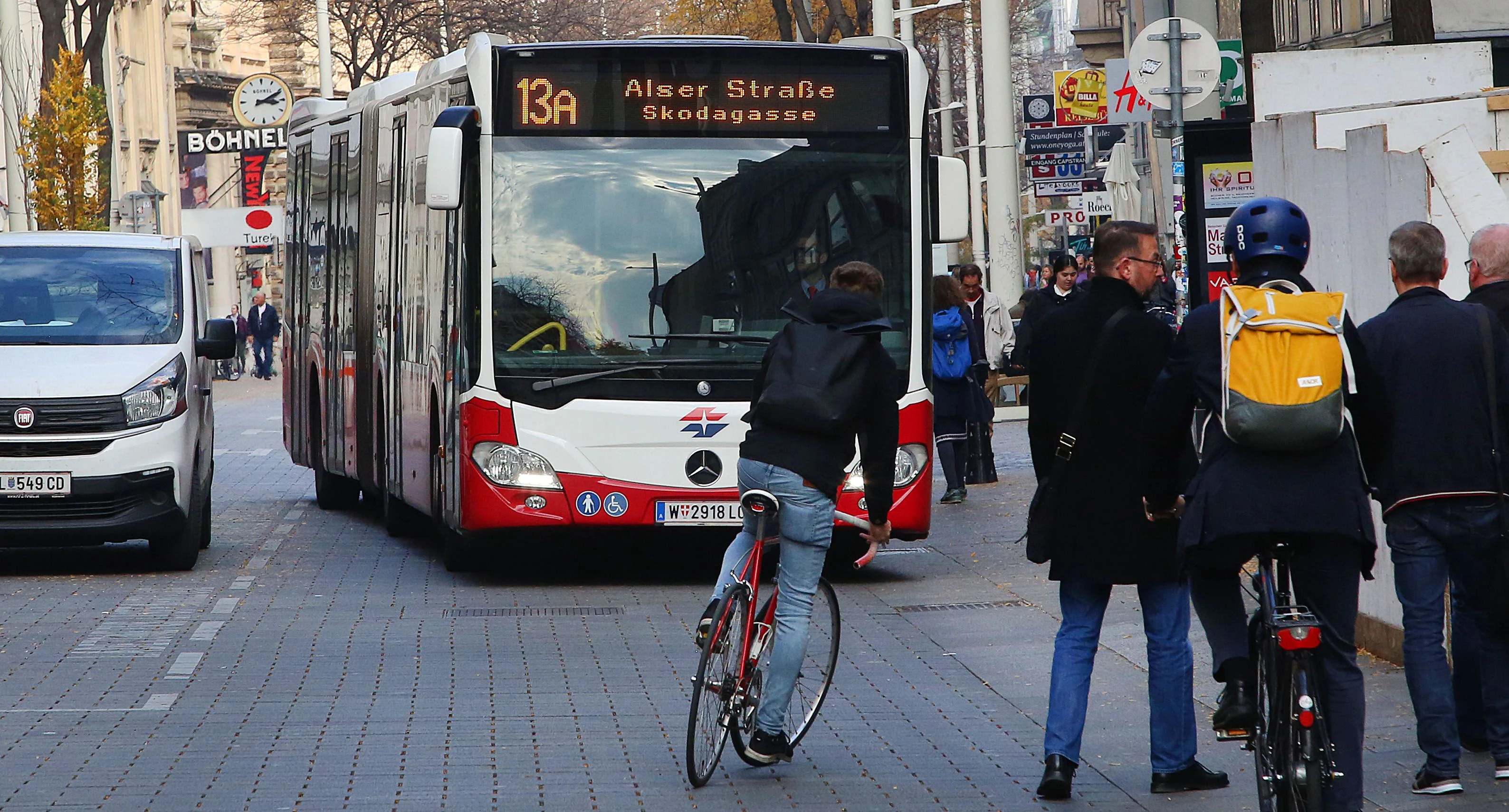 Autobus der Wiener Linien (Symbolbild)