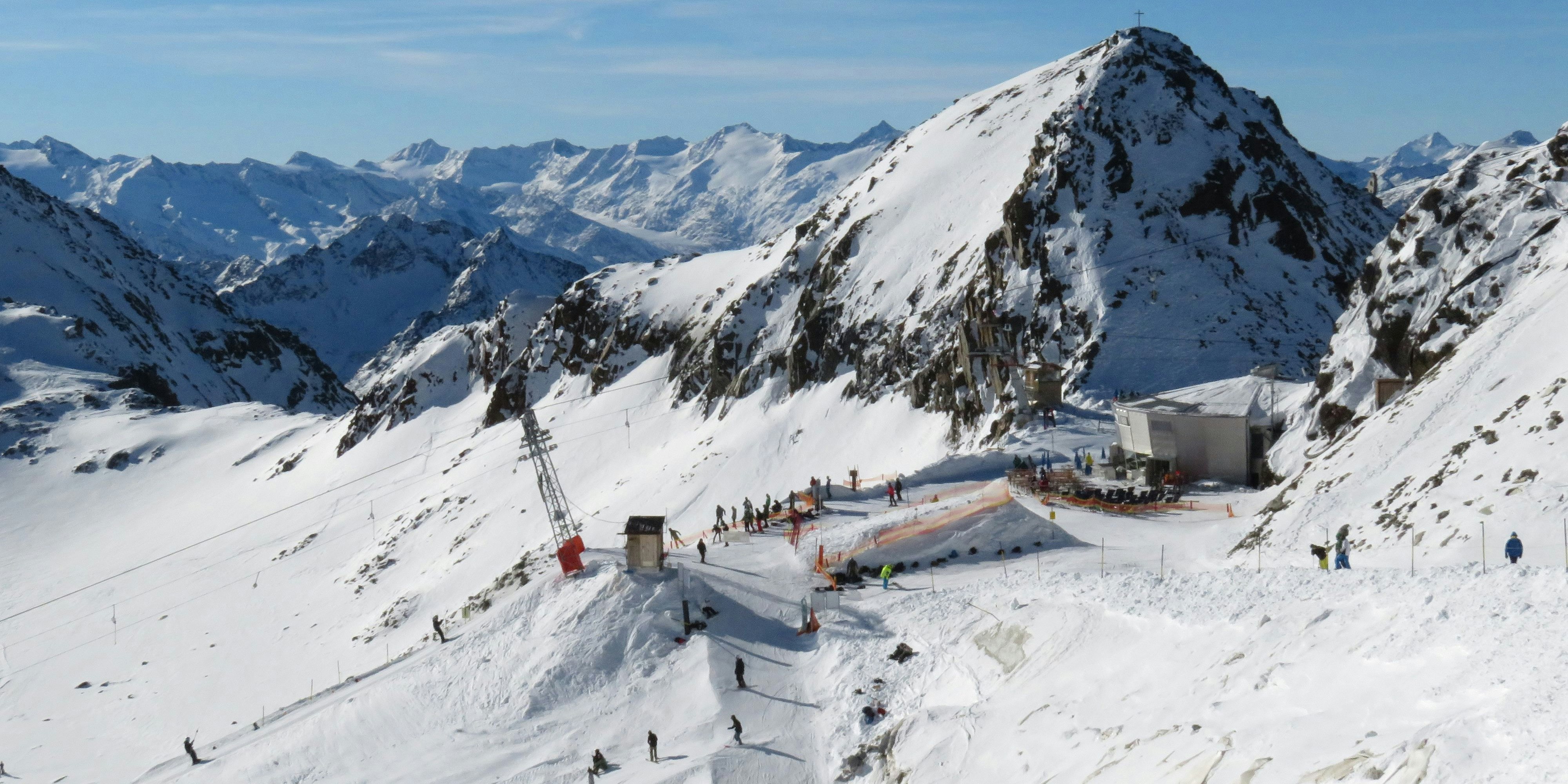 Womöglich wollten sie mit der Pistenraupe ins Tal fahren. Im Bild: Der Bereich um die Jochdohle.
