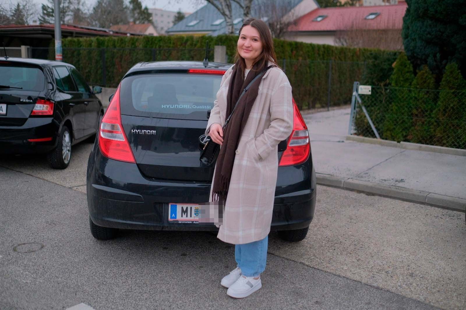 Für Nina (22) ist das flächendeckende Parkpickerl eine 