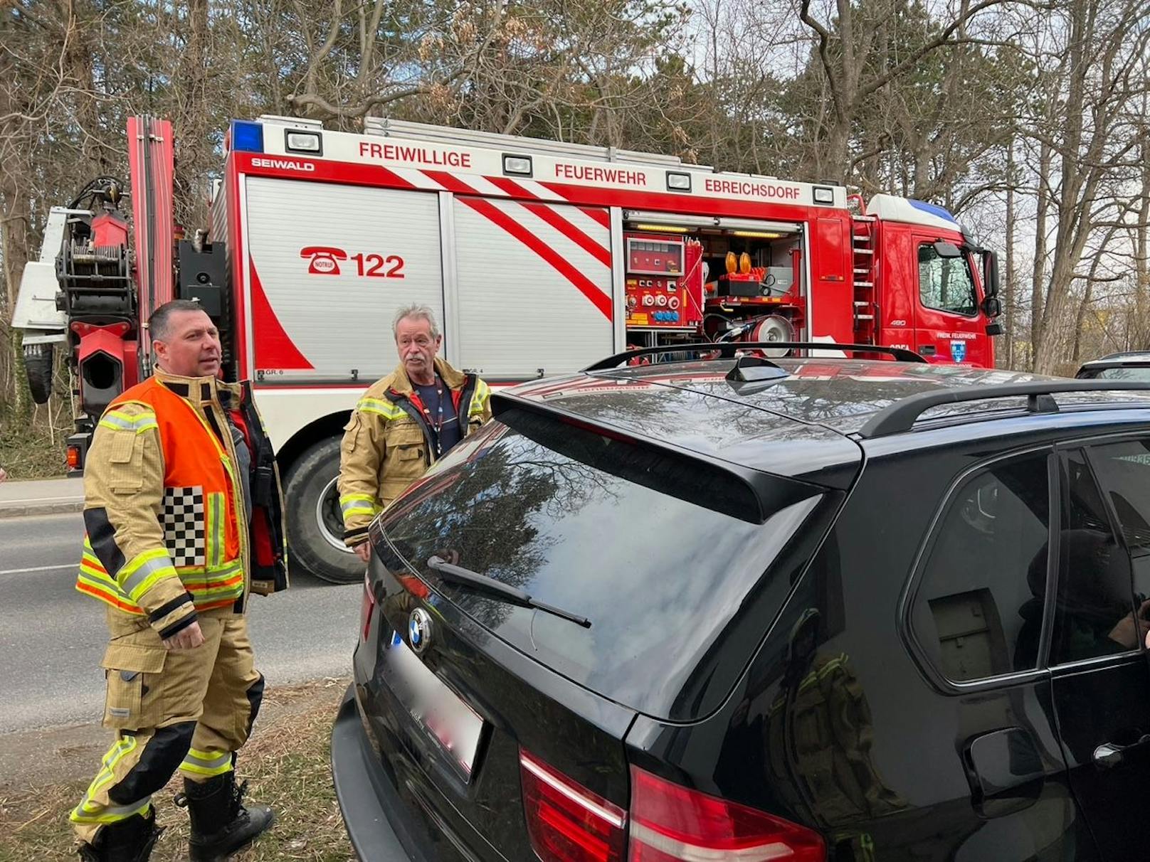 Feuerwehr befreite Kleinkind aus Pkw