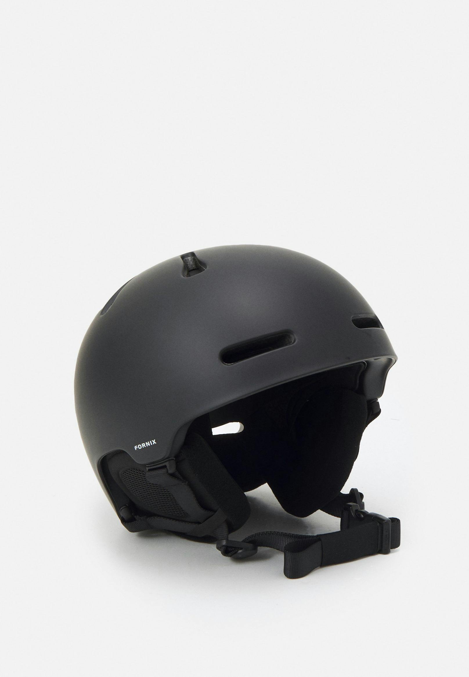 FORNIX MIPS UNISEX - Helm von POC: <strong><a target="_blank" href="https://www.zalando.at/poc-fornix-mips-unisex-helm-uranium-black-matt-px844e039-q11.html?wmc=CRM43_TMS_DE.ONL_MIX_NMT_TM009_009_220204.&amp;cd084=img_item&amp;cd085=aa04808b-27f9-413a-852e-9a961a706fed&amp;wt_cd=e96caeb8292ccaec2b964e8df9f73f91&amp;tm_hem=bf2d88717957023ff86141c49cdf6e5f%22%20%5Co%20%22https://www.zalando.at/poc-fornix-mips-unisex-helm-uranium-black-matt-px844e039-q11.html?wmc=CRM43_TMS_DE.ONL_MIX_NMT_TM009_009_220204.&amp;cd084=img_item&amp;cd085=aa04808b-27f9-413a-852e-9a961a706fed&amp;wt_cd=e96caeb8292ccaec2b964e8df9f73f91&amp;tm_hem=bf2d88717957023ff86141c49cdf6e5f">Im Zalando-Shop um € 179,95 zu haben.</a></strong>