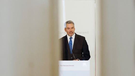 Bundeskanzler Karl Nehammer: Sanktionen gegen Russland "notwendig"