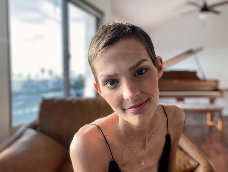  Sängerin Jane Marczewski alias 