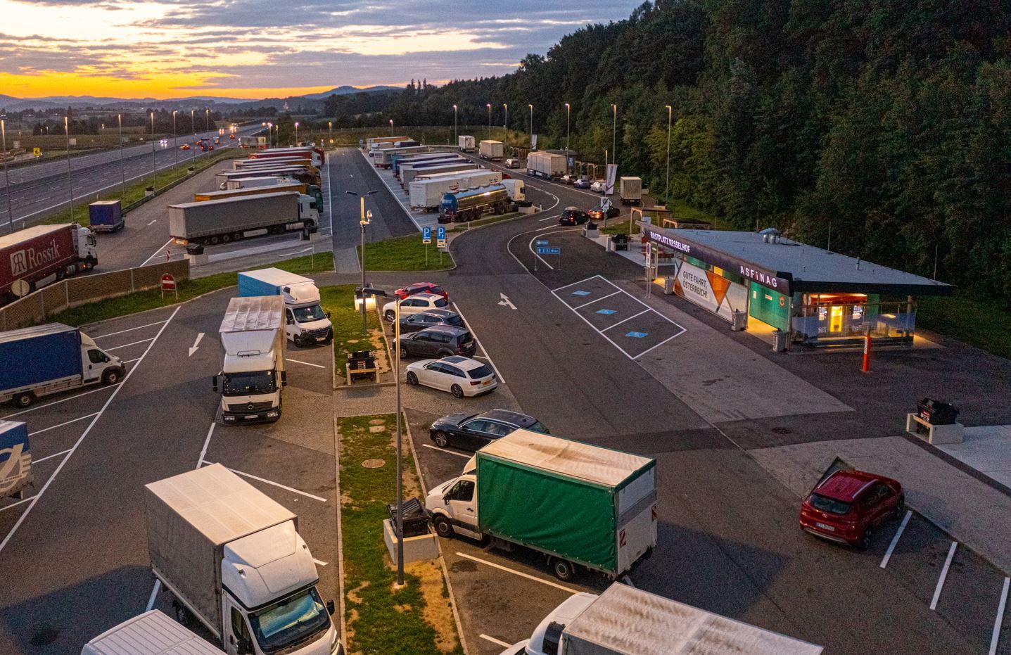Die Rastplätze sollen dann aussehen wie etwa jener in Kirchstetten an der A1.