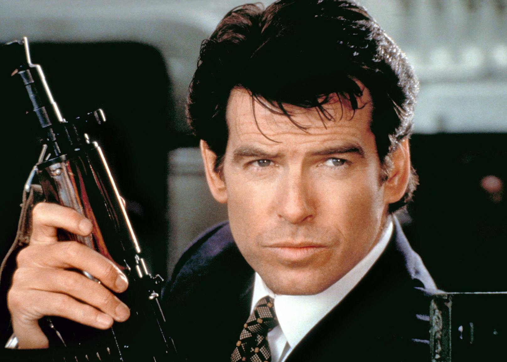 Pierce Brosnan als britischer Geheimagent James Bond in "GoldenEye" (1995).