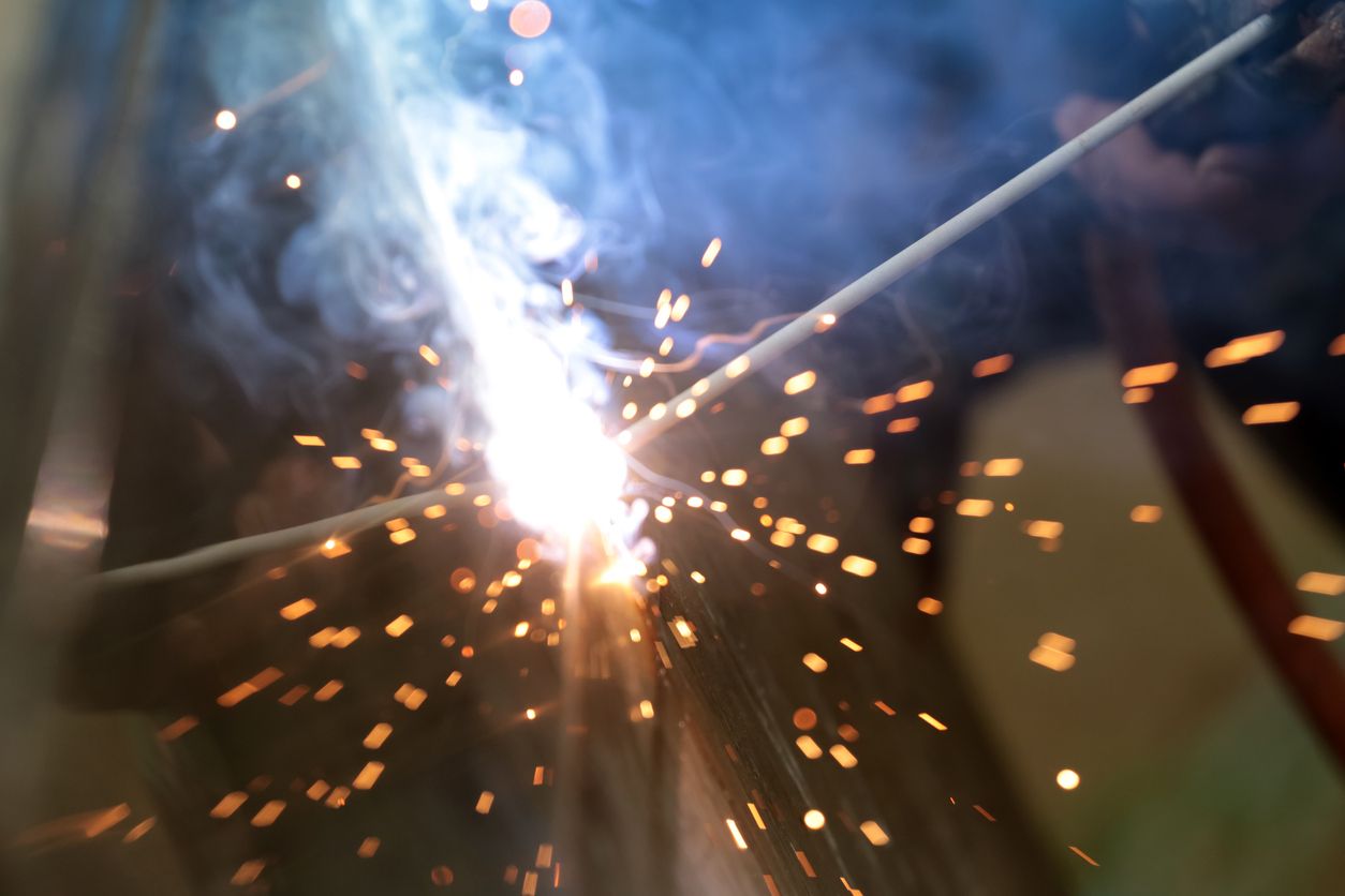 Der junge Mann erlitt einen Stromschlag.