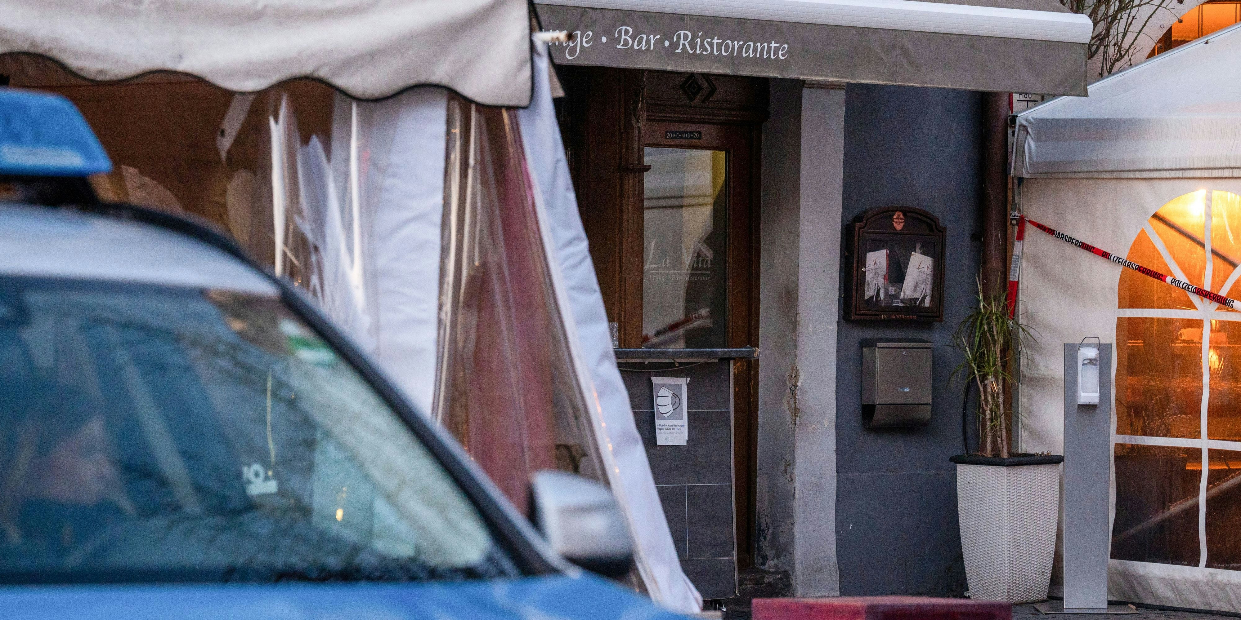 Acht Personen haben sich im Restaurant "La Vita" eine Vergiftung zugezogen. In der Champagnerflasche soll sich hochdosiertes flüssiges Ecstasy befunden haben.