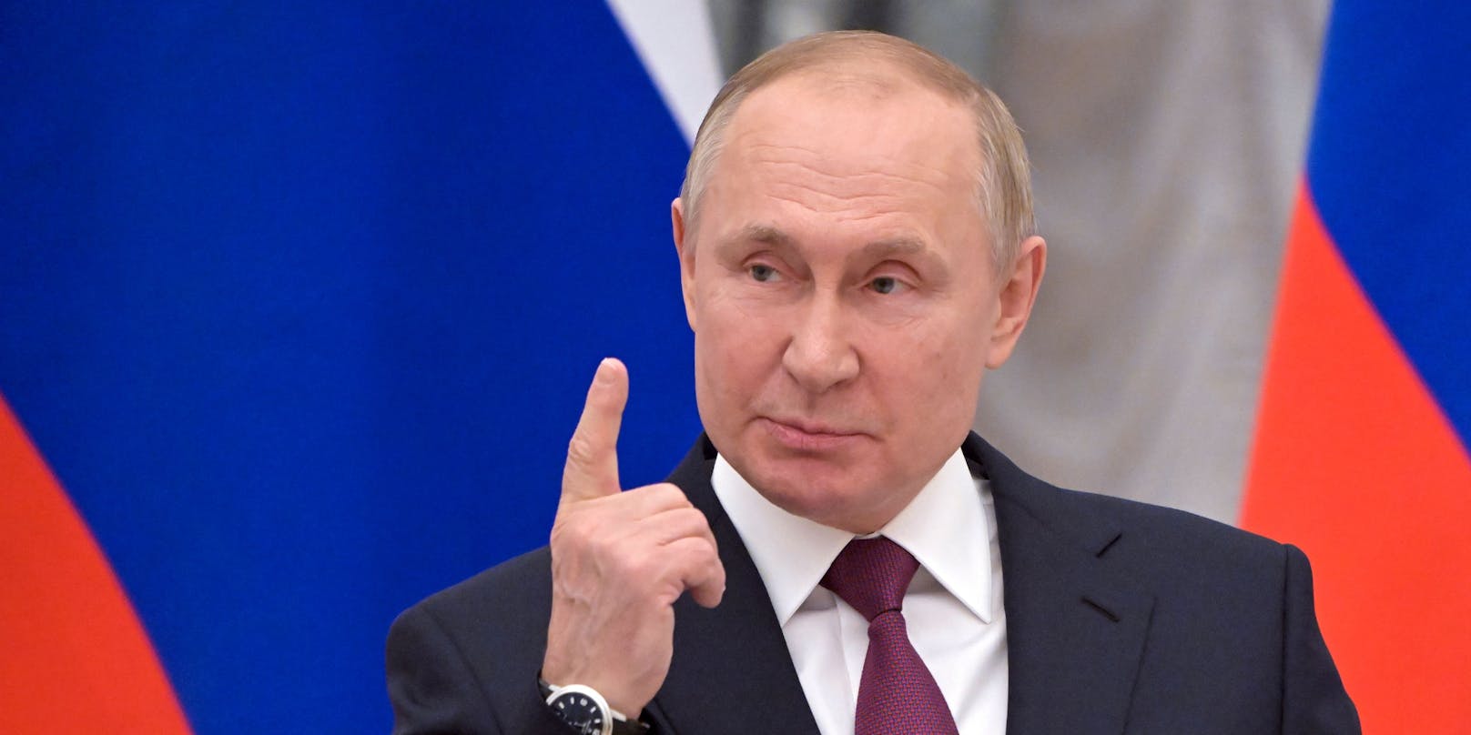 Drohungen aus dem Kreml: Wladimir Putin spricht von "noch nie gesehen Konsequenzen", falls Russlands Angriff auf die Ukraine behindert werde.