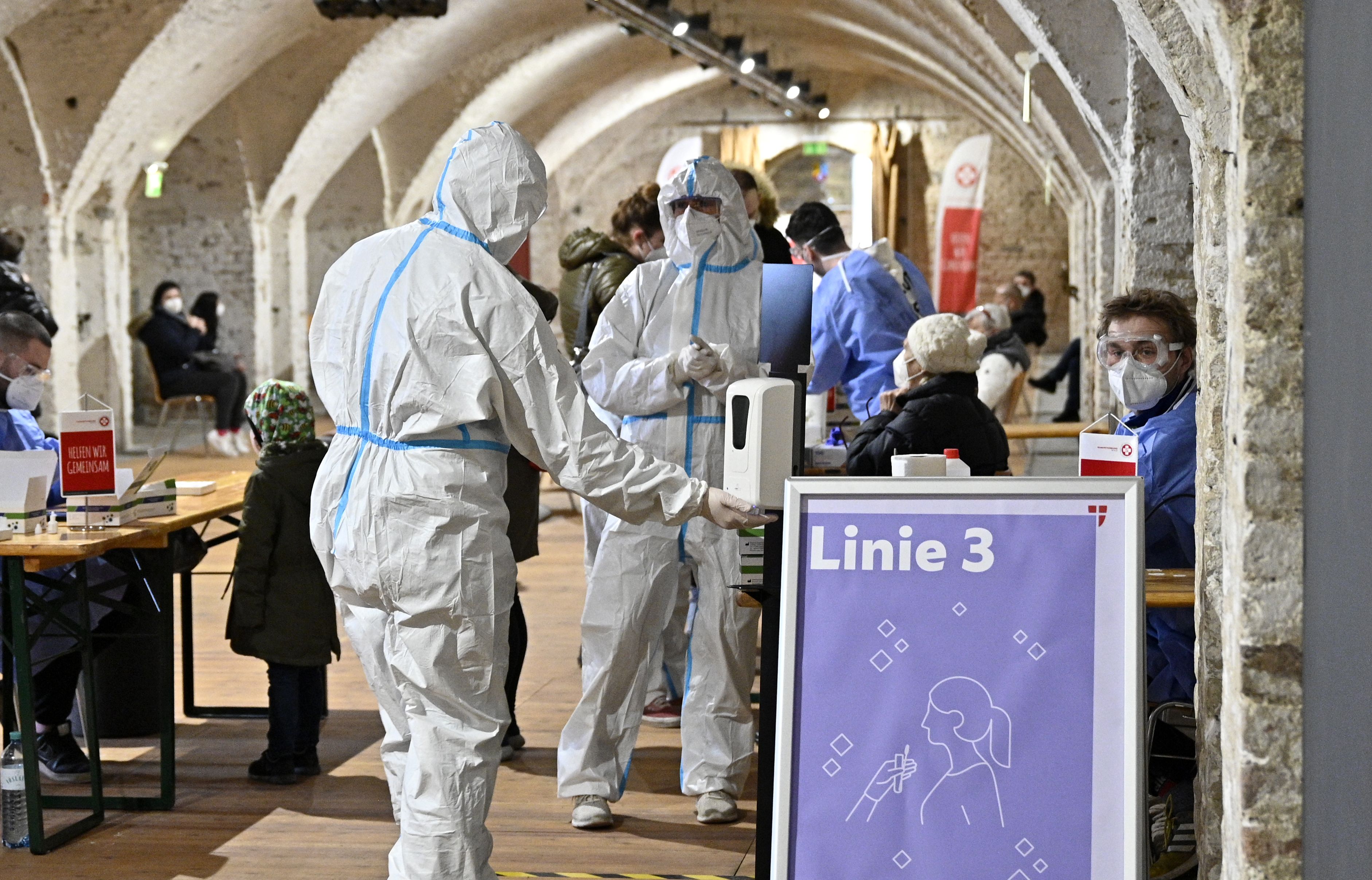 Corona-Teststraße in Wien-Simmering