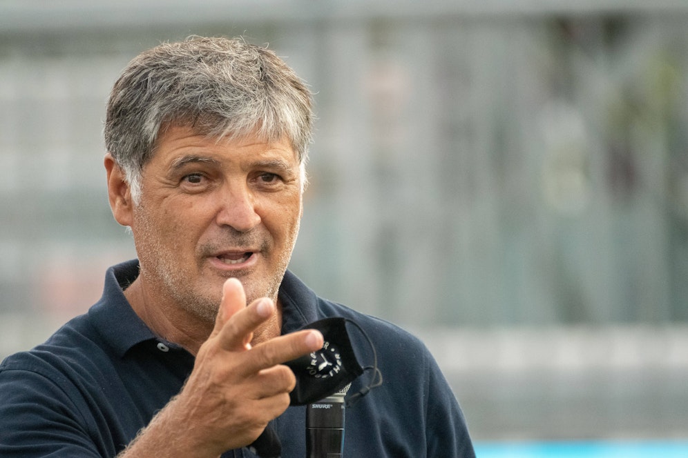 Onkel Toni Nadal giftet gegen den Djokovic-Clan. 