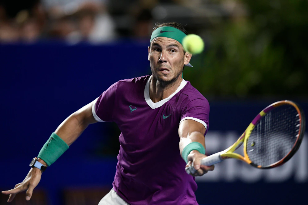 Rafael Nadal schlägt Daniil Medwedew im Finale.