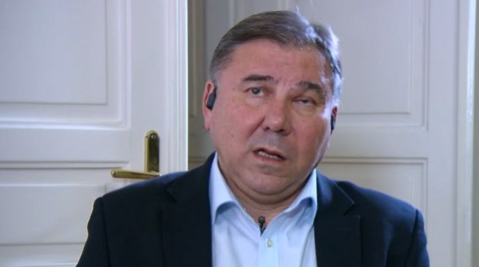 Star-Politologe Ivan Krastev zu Gast in der ZIB2 bei Armin Wolf am 28. Februar 2022.