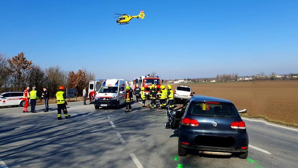 Ein Toter Und Drei Verletzte Bei Unfall In Ringelsdorf ...