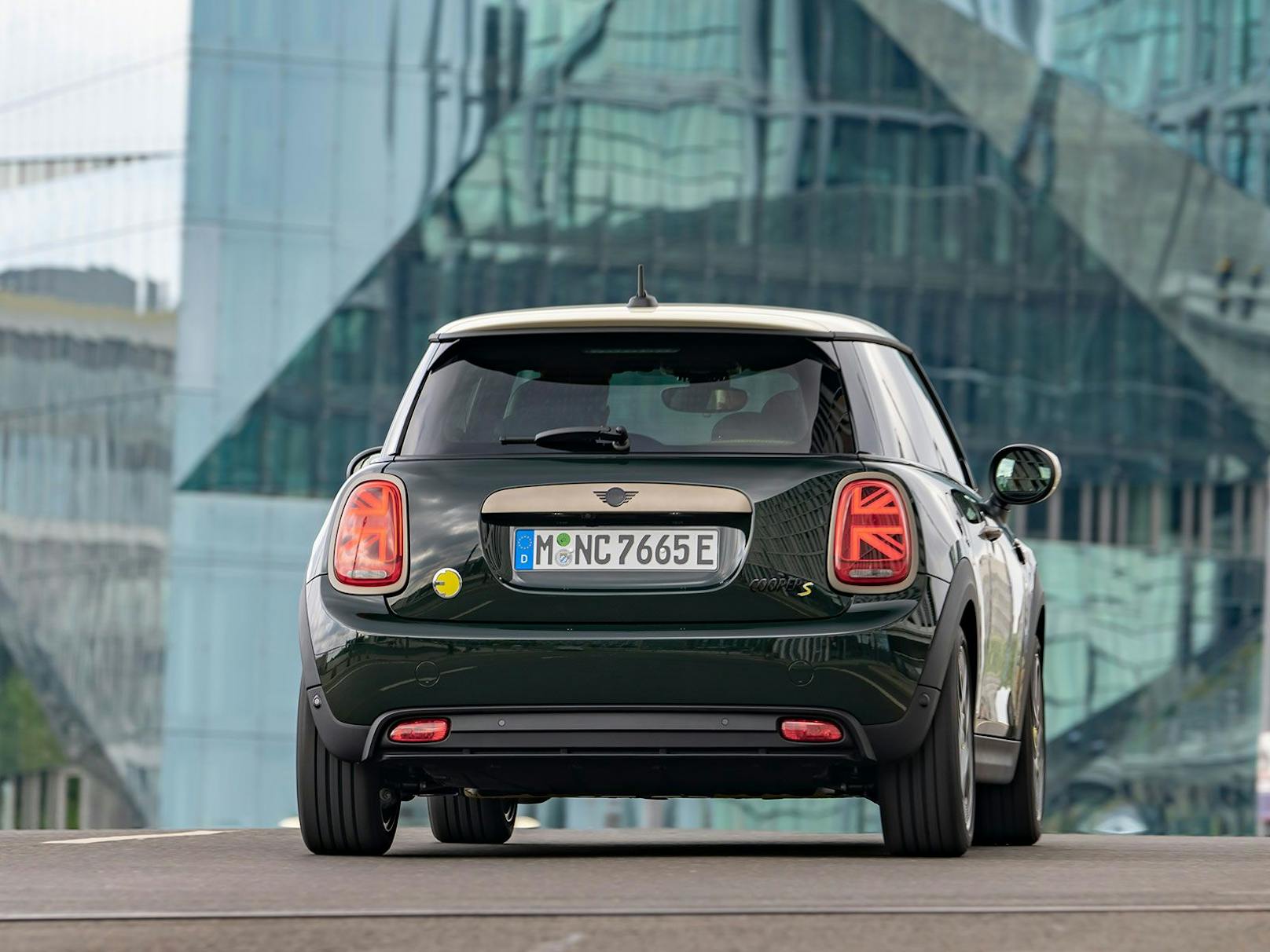 Markanter Auftritt für den ﻿Mini Cooper SE Resolute Edition