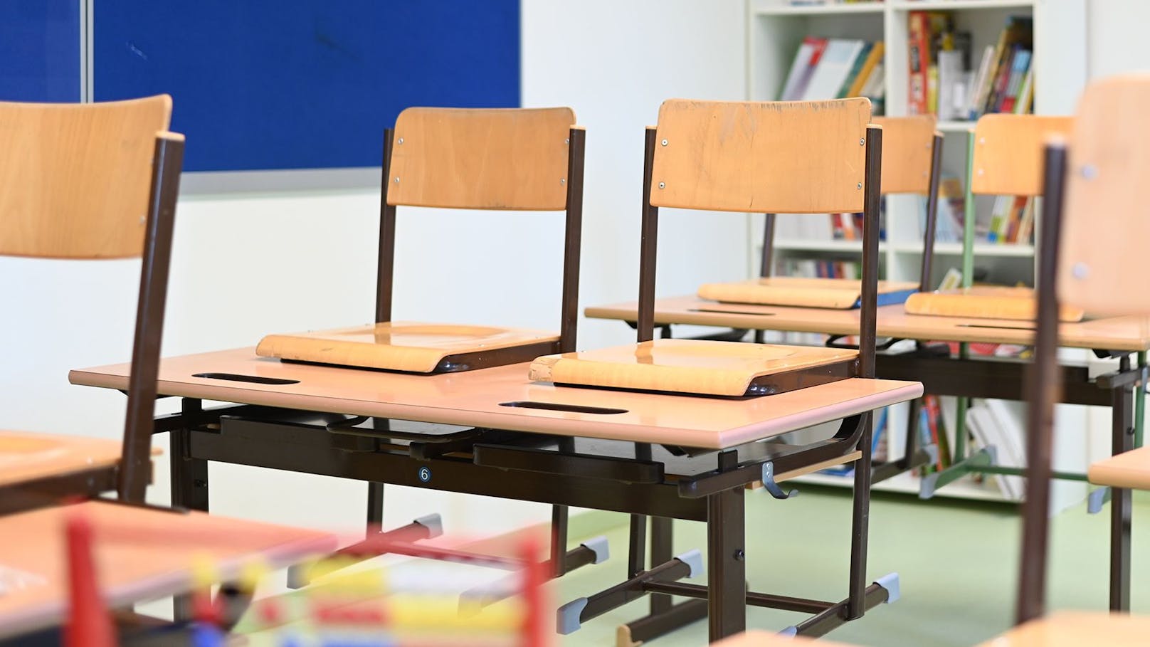 Eine Volksschulklasse in Wien war seit Anfang September nicht mehr im Klassenzimmer (Symbolbild).
