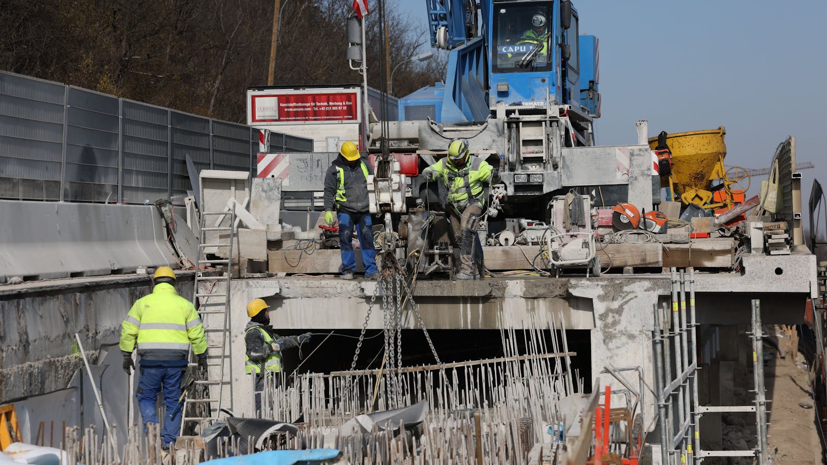 Die Arbeiten an der Heiligenstädter Hangbrücke in Wien-Döbling gehen weiter.&nbsp;