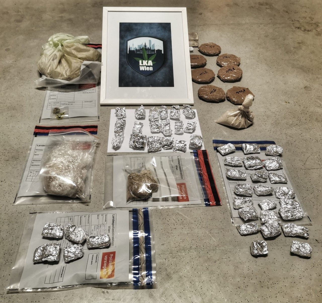Die Polizei nahm am Dienstag in Wien Simmering zwei Heroin-Dealer fest.
