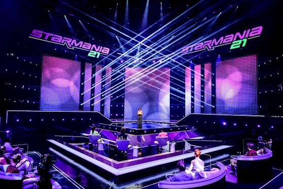 Das Programm auf der "Starmania"-Bühne ist sehr dicht gehalten.